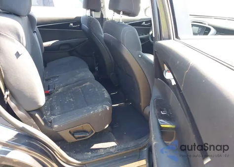 2017 Kia Sorento 2.4L Lx from USA, damaged, VIN 5XYPGDA36HG265067